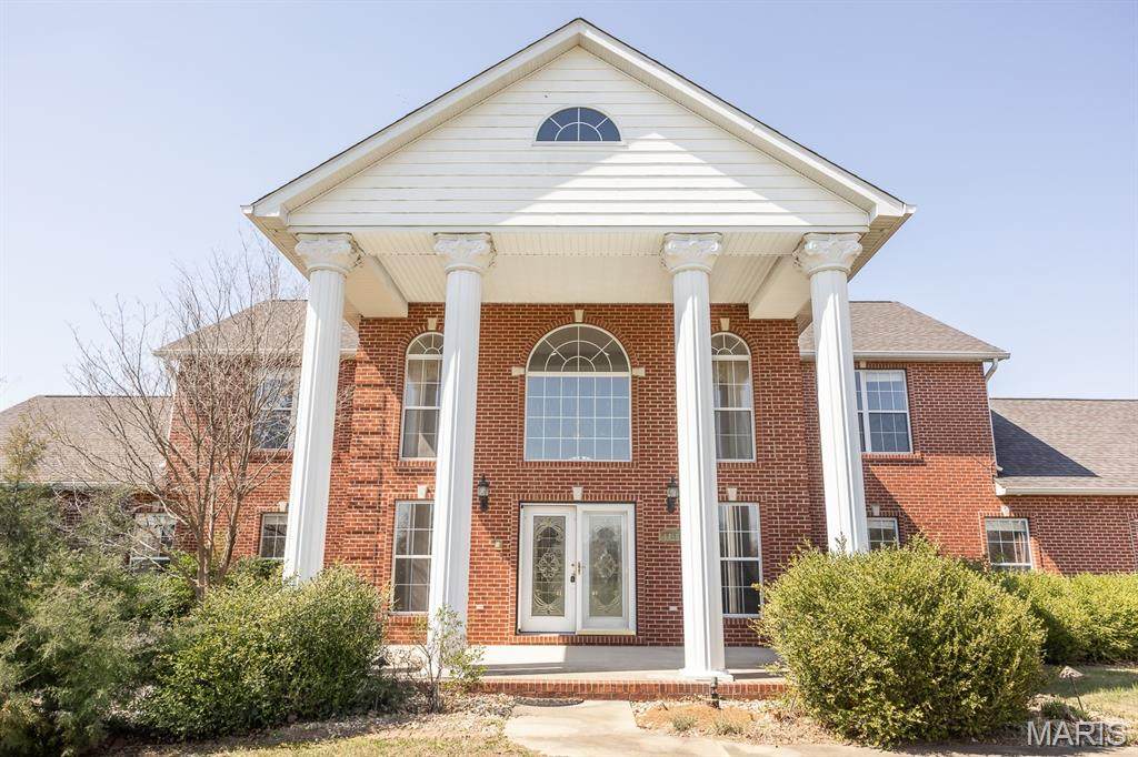 1460 Hartman Lane - Photo 1