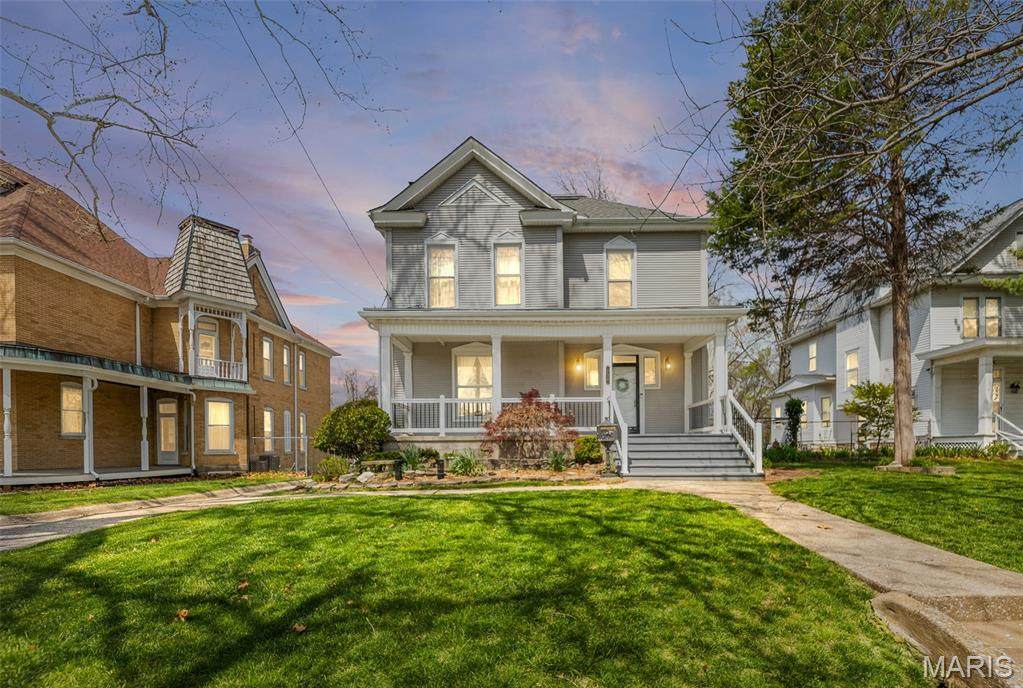 736 Washington Avenue - Photo 1