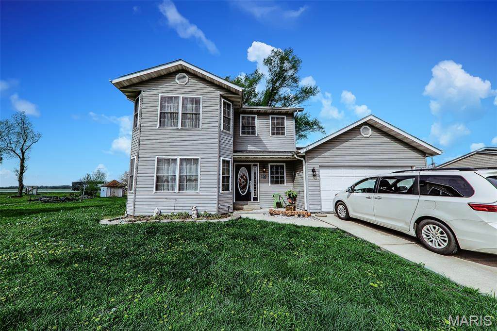 1184-1188 Lola Street - Photo 1