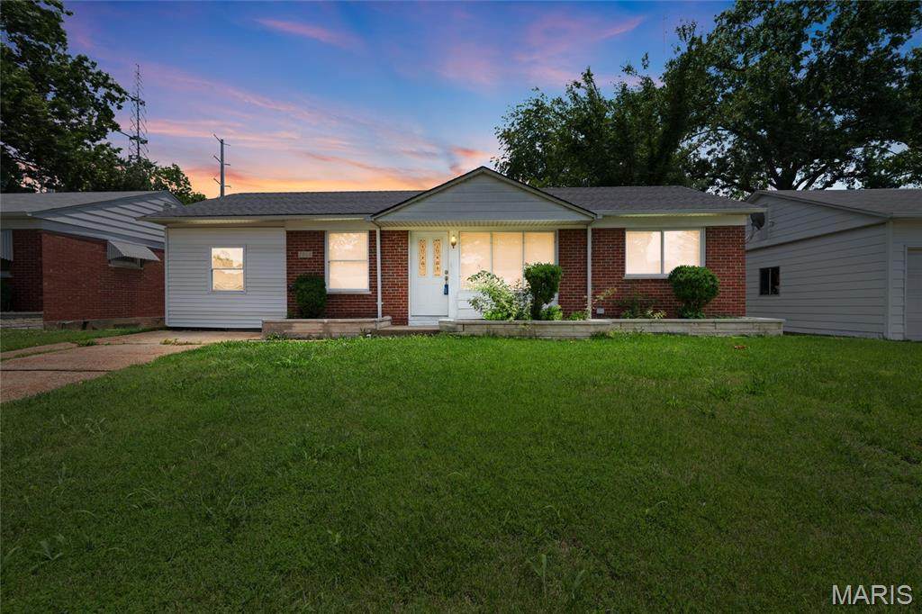7916 Birkenhead Drive - Photo 1