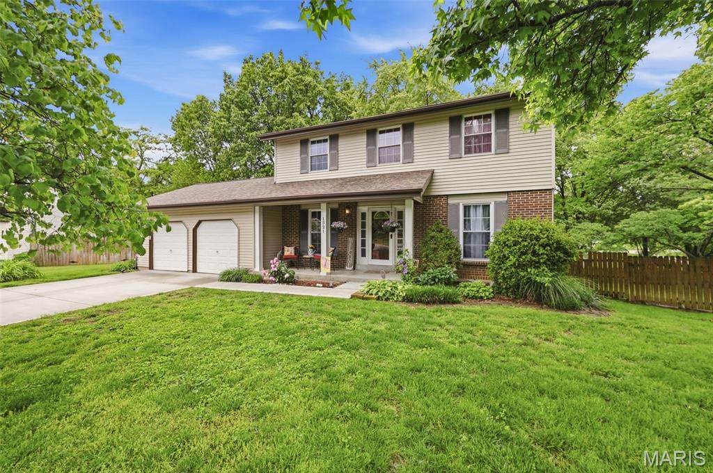 1521 Ticonderoga Drive - Photo 1