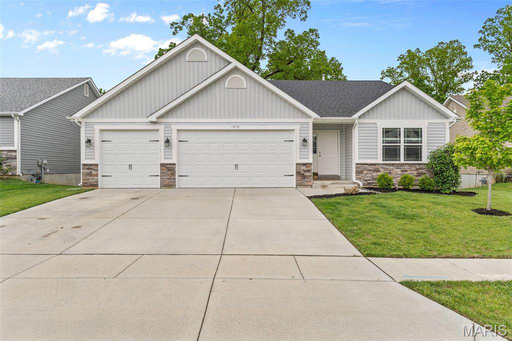1010 Timber Bluff Drive - Photo 1