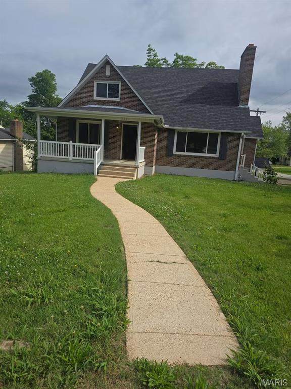 1329 Barron Road - Photo 1