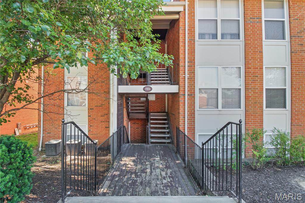 1984 Green Glen Drive - Photo 1