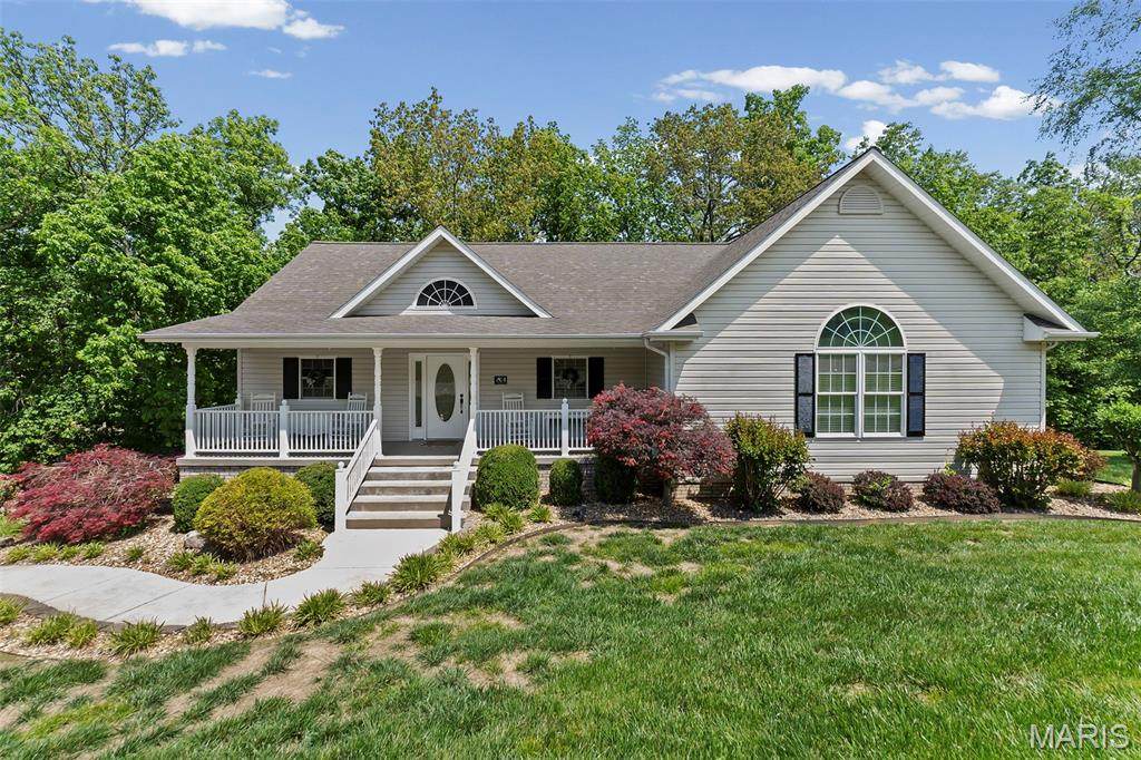 201 Estate Drive - Photo 1