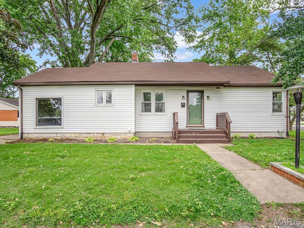 1516 Ash Street - Photo 1