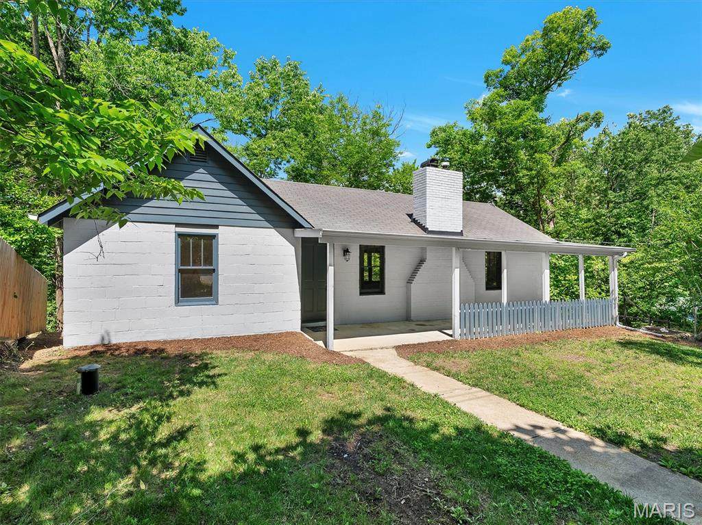 1811 Opeechee Beach Road - Photo 1