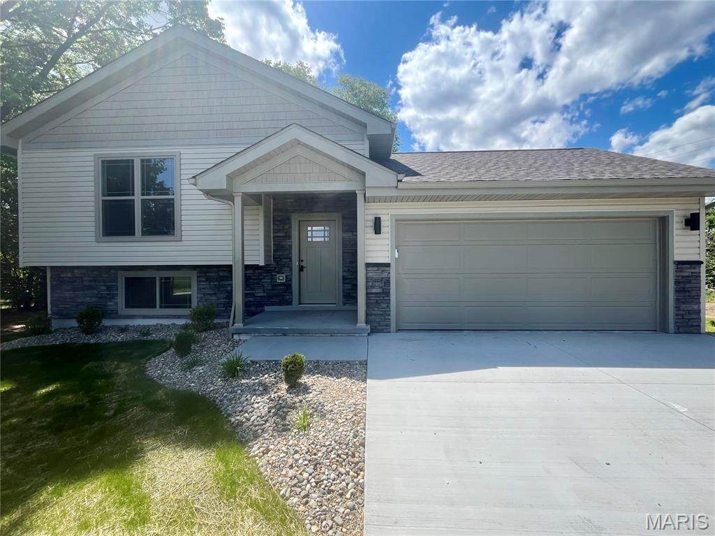 3775 Wanda Road - Photo 1