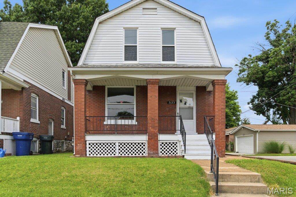 3123 Ivanhoe Avenue - Photo 1