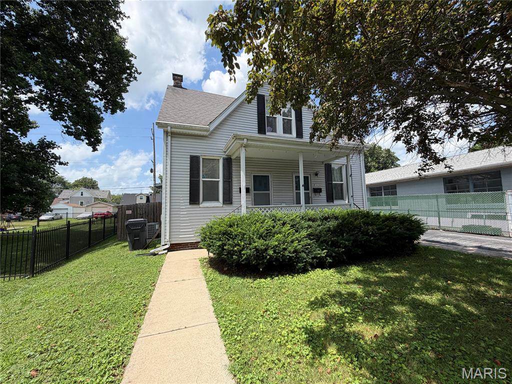 1639-1641 Charles Street - Photo 1