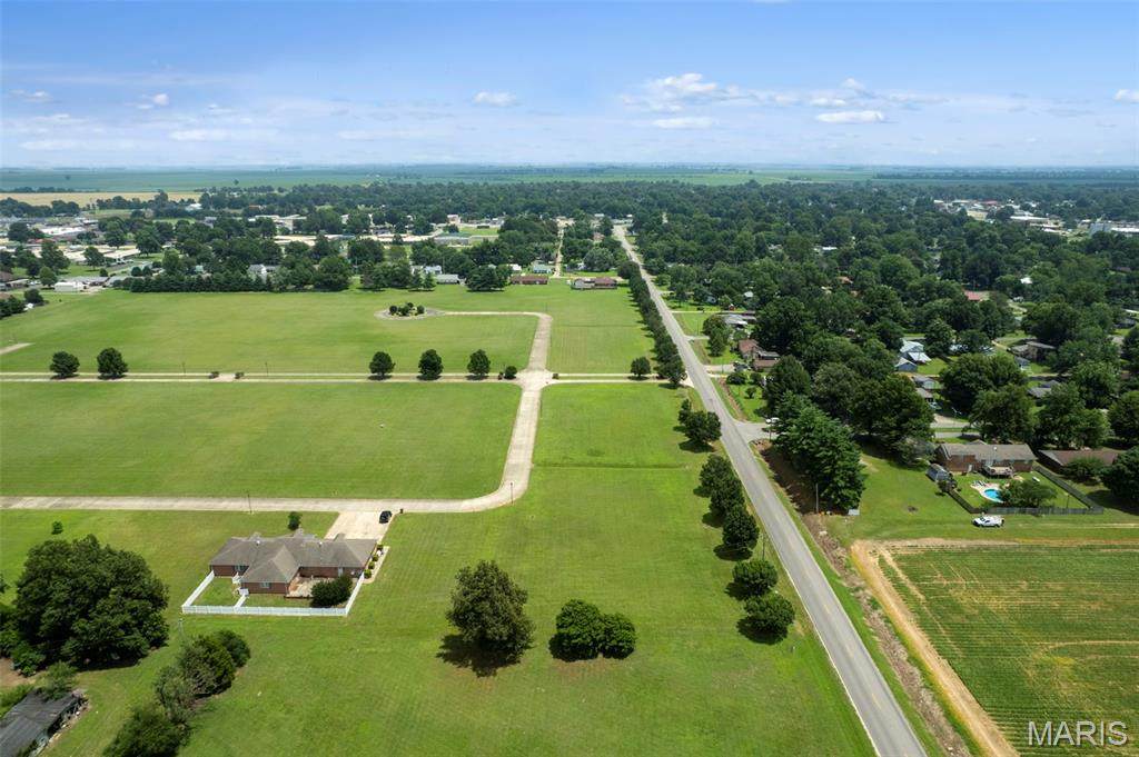 https://bt-photos.global.ssl.fastly.net/midamerica/orig_boomver_2_26036740-1.jpg