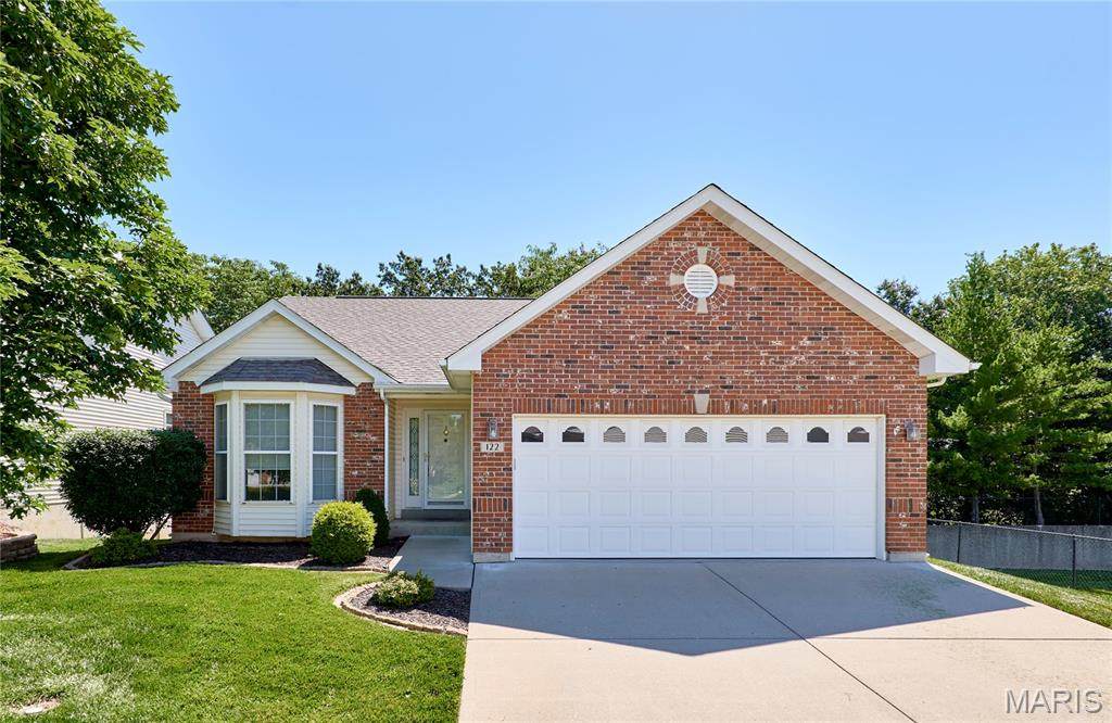 122 Westgate Drive - Photo 1