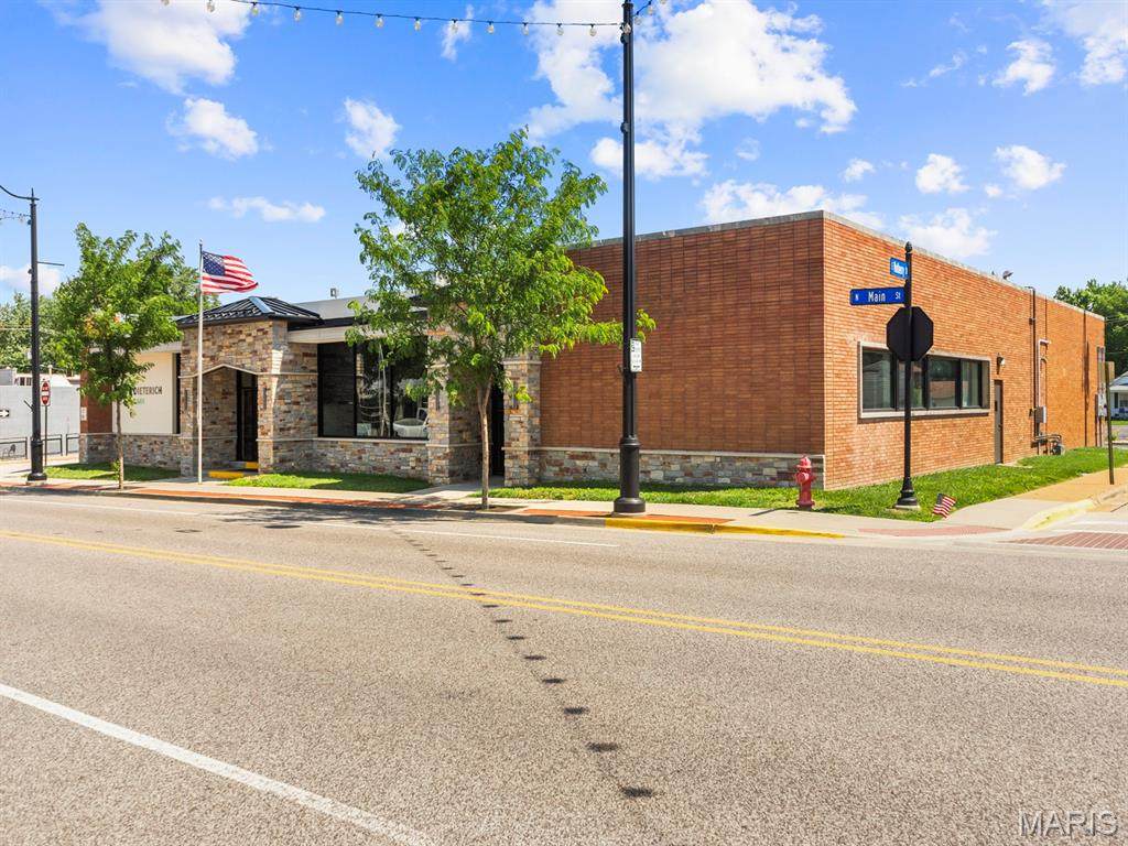 216 Main Street - Photo 1