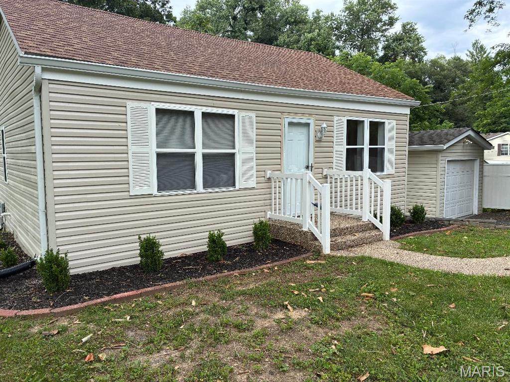 210 School Street - Photo 1