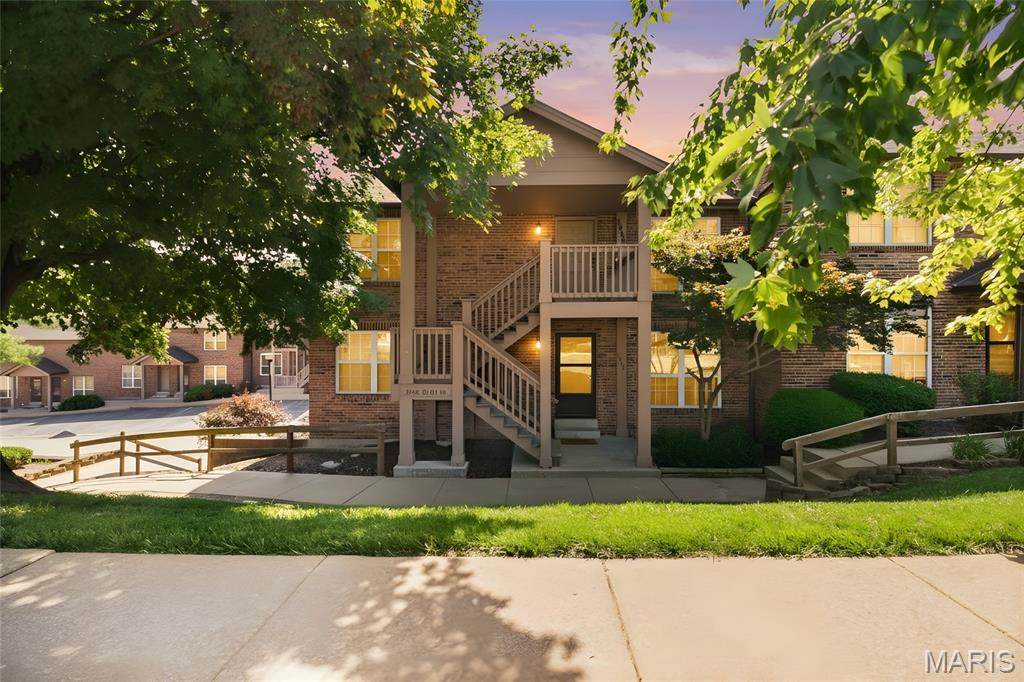 2452 Fowler Avenue - Photo 1