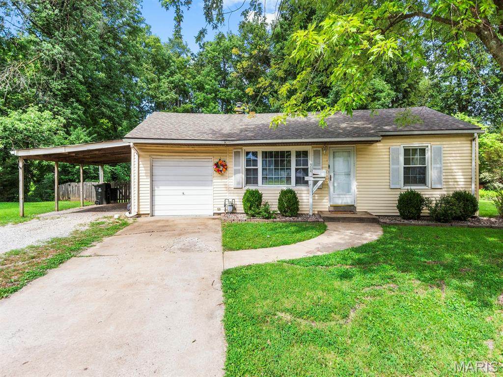 904 Terrace Drive - Photo 1