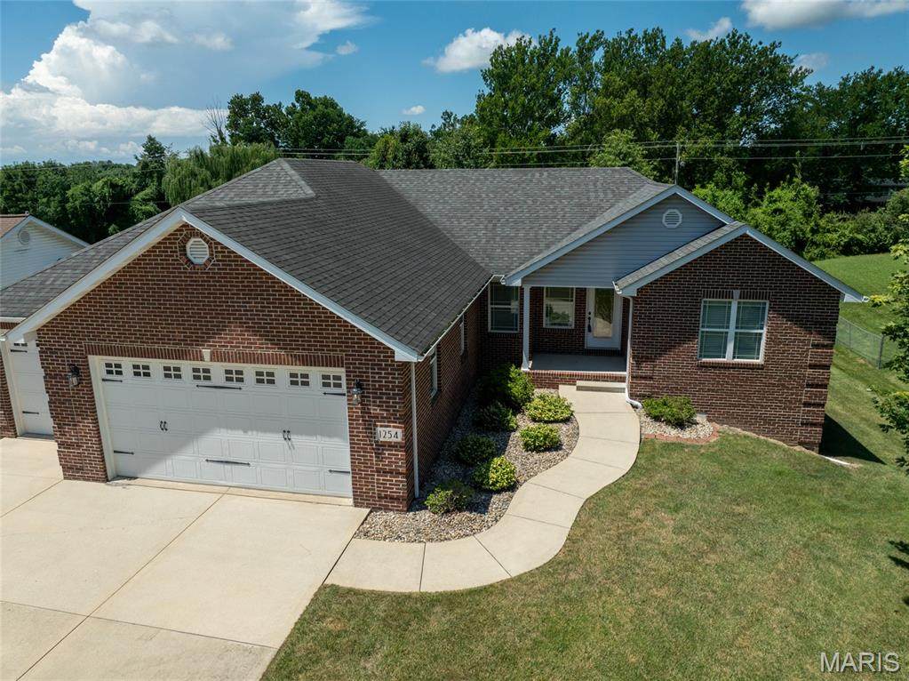 1254 Jamaica Drive - Photo 1