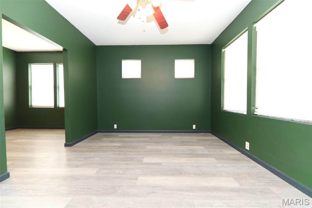 https://bt-photos.global.ssl.fastly.net/midamerica/orig_boomver_2_26050612-1.jpg