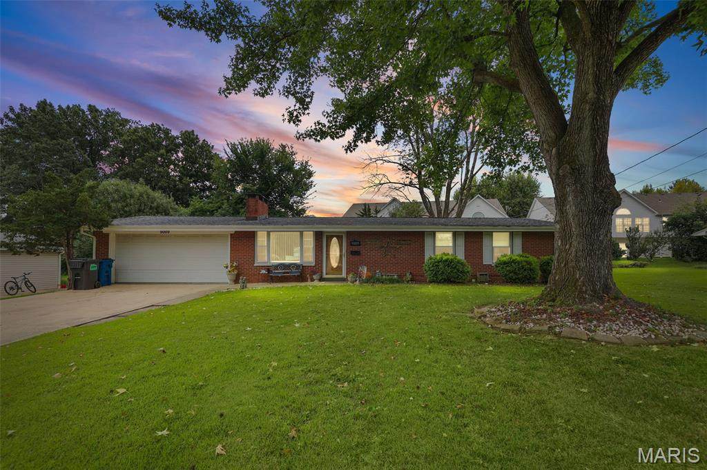 5009 Staten Drive - Photo 1