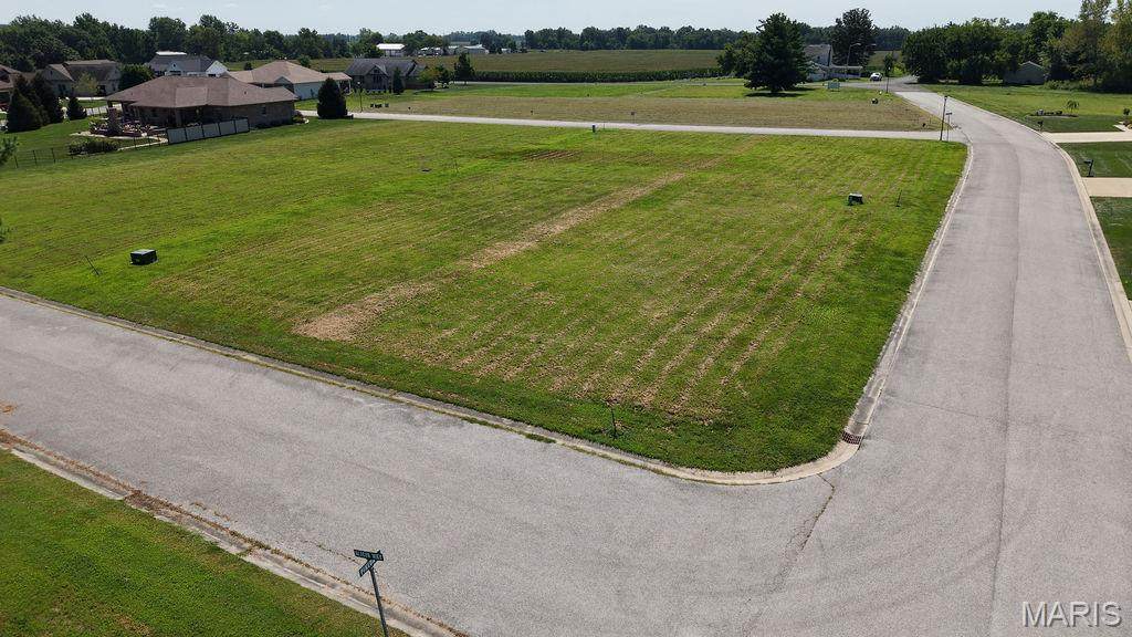 965 Alicia Way - Photo 1