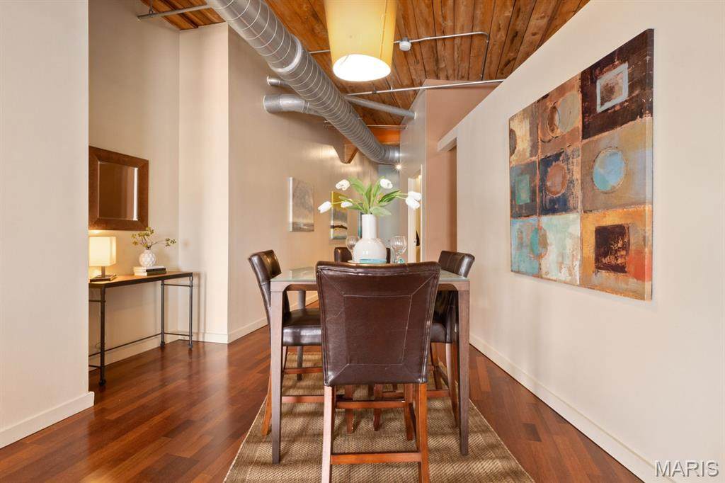 721 17th Street - Photo 1