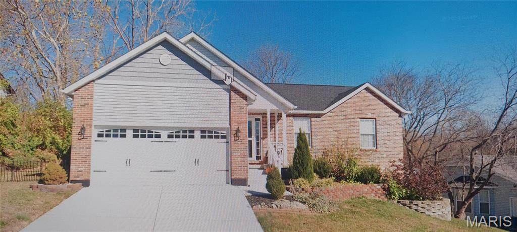 71 Hillsborough Avenue - Photo 1