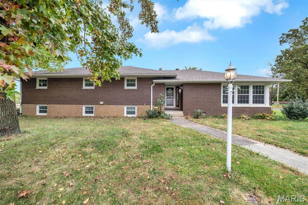 1110 Cardinal Drive - Photo 1