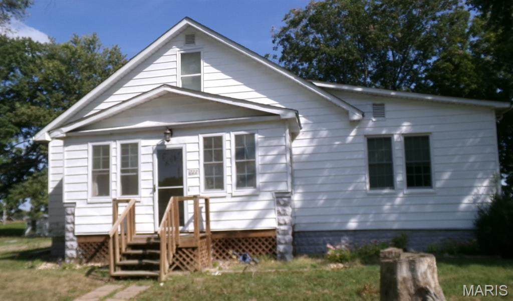 222 Buchanan Street - Photo 1