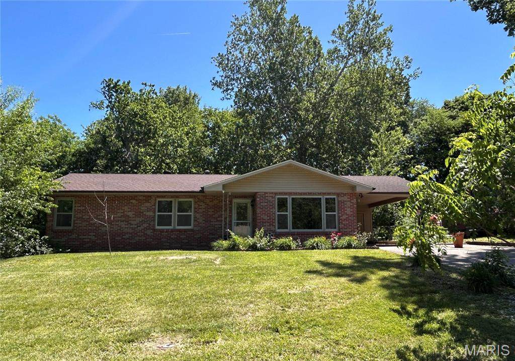 1208 Apache Street - Photo 1