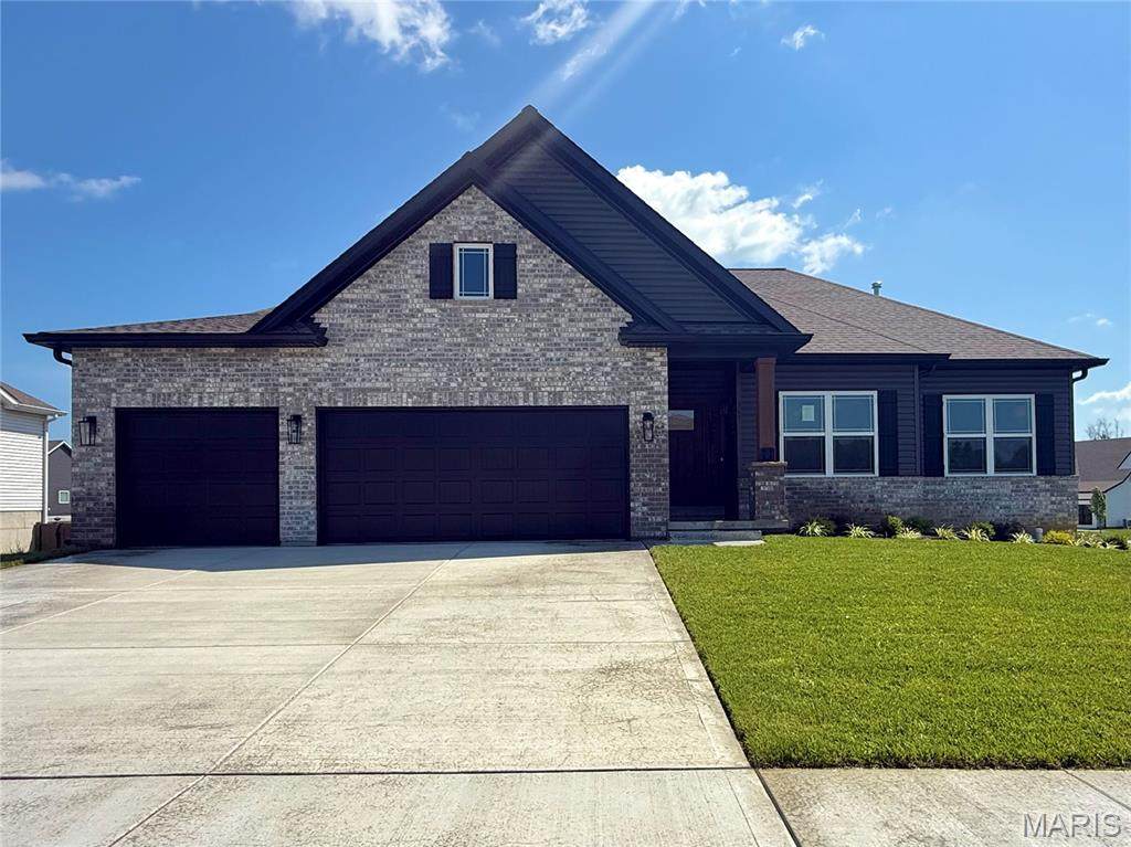505 Clarks Crossing - Photo 1
