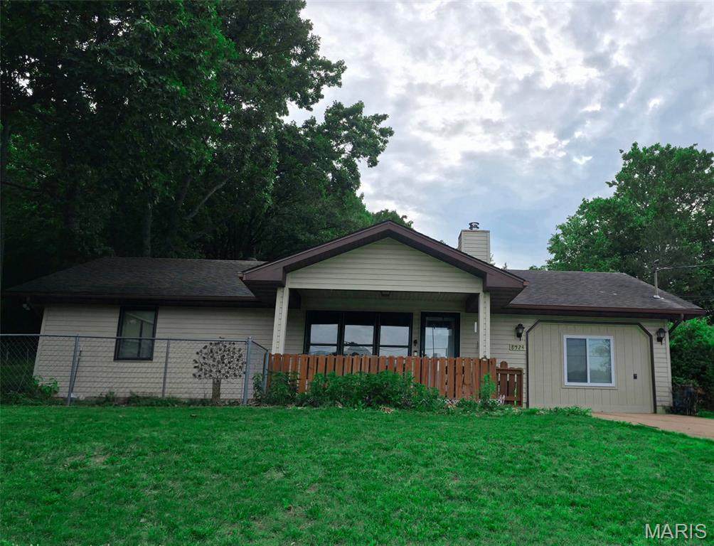 8524 Lake Drive - Photo 1