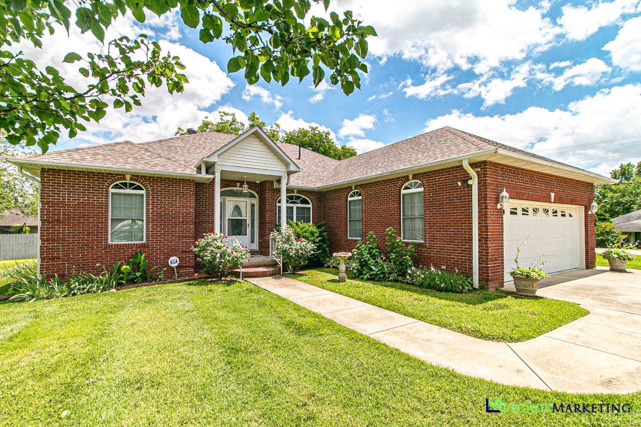 2602 Miller Lane - Photo 1