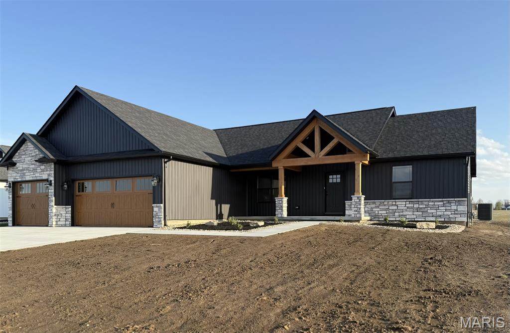 1004 Brianna Court - Photo 1