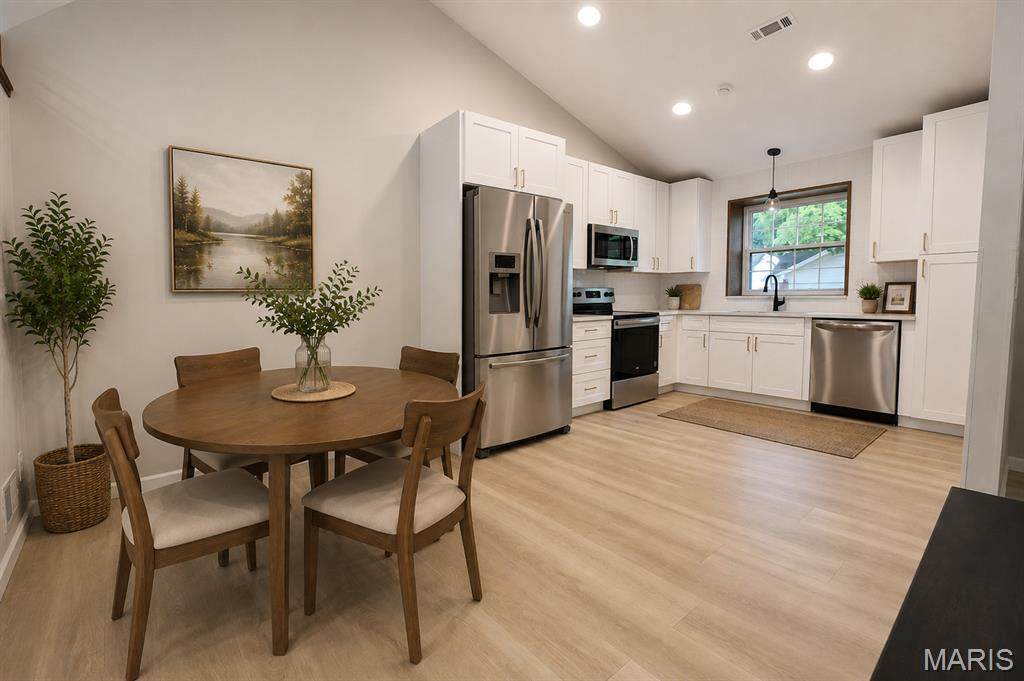 12911 Autumn View Drive - Photo 1