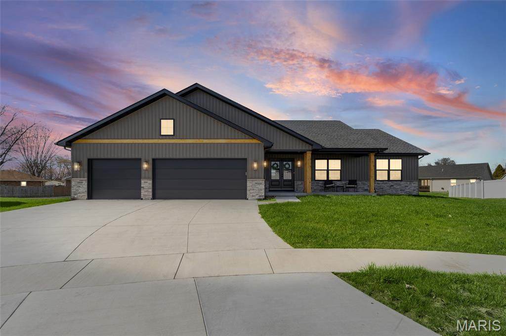 162 Gabrielle Circle - Photo 1