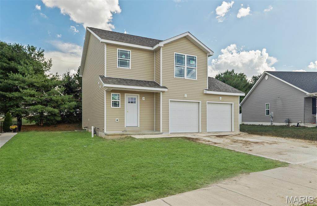 1514 Orchard Lakes Circle - Photo 1