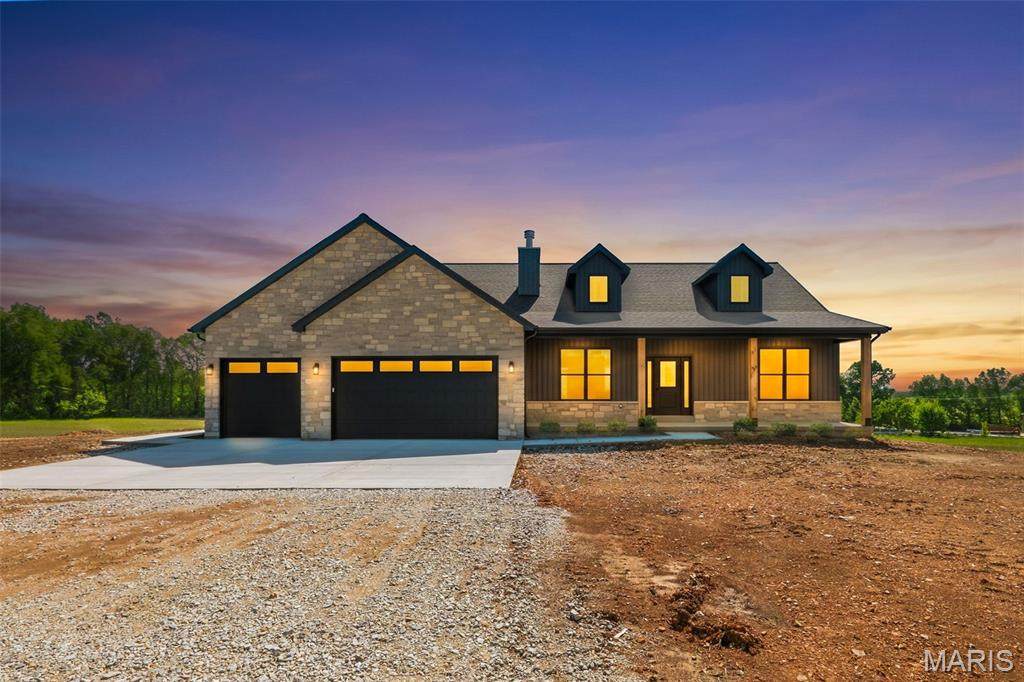 108 Hickory Heits Court - Photo 1