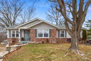 212 Barkwood Trails Drive - Photo 1