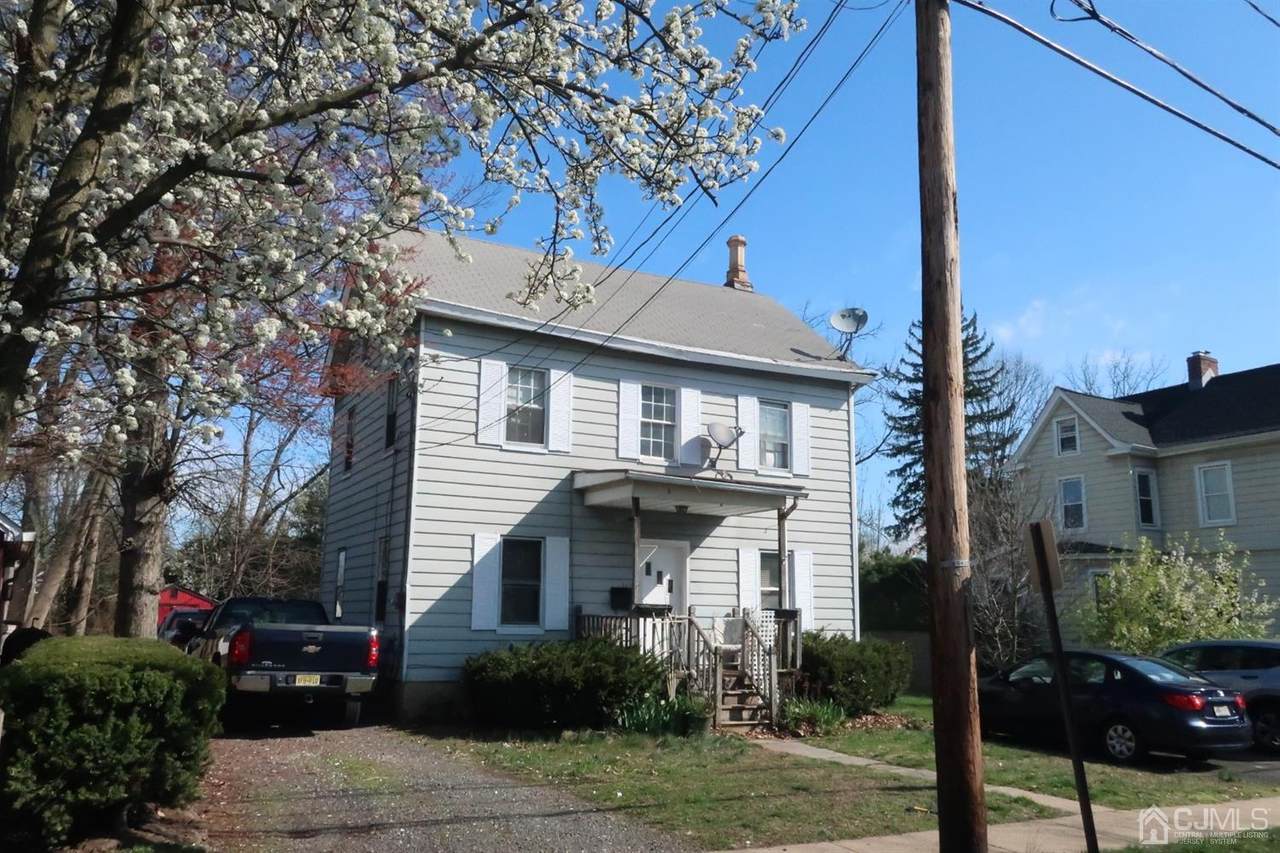 11 Lincoln Avenue - Photo 1