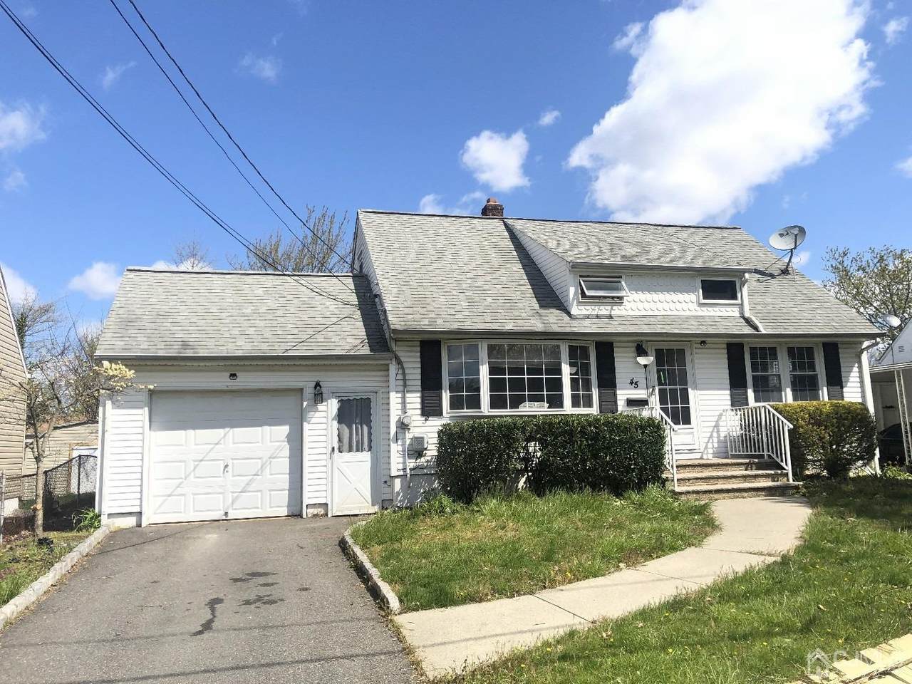 45 Reynolds Street - Photo 1