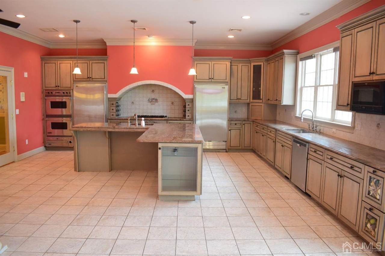 1193 Beverwyck Road - Photo 1