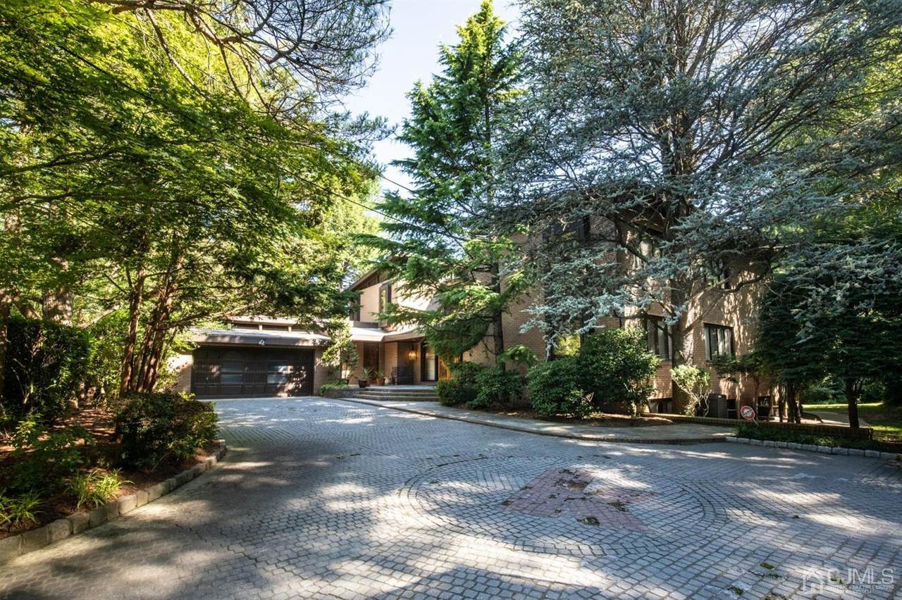 11 Brookdale Court - Photo 1