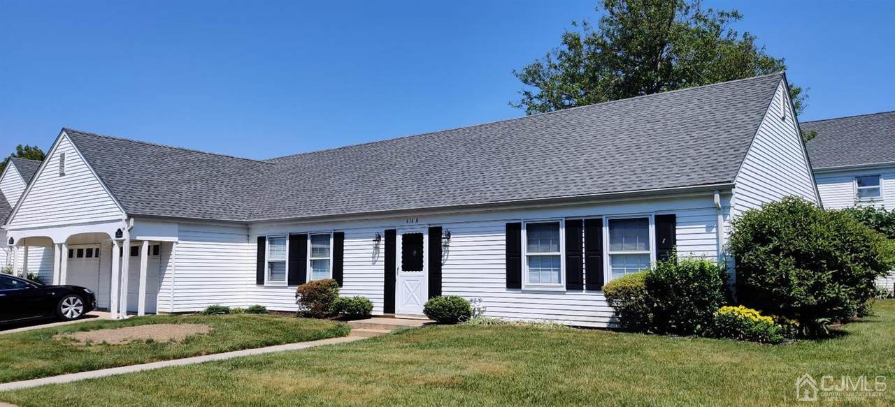 616 Old Nassau Road - Photo 1