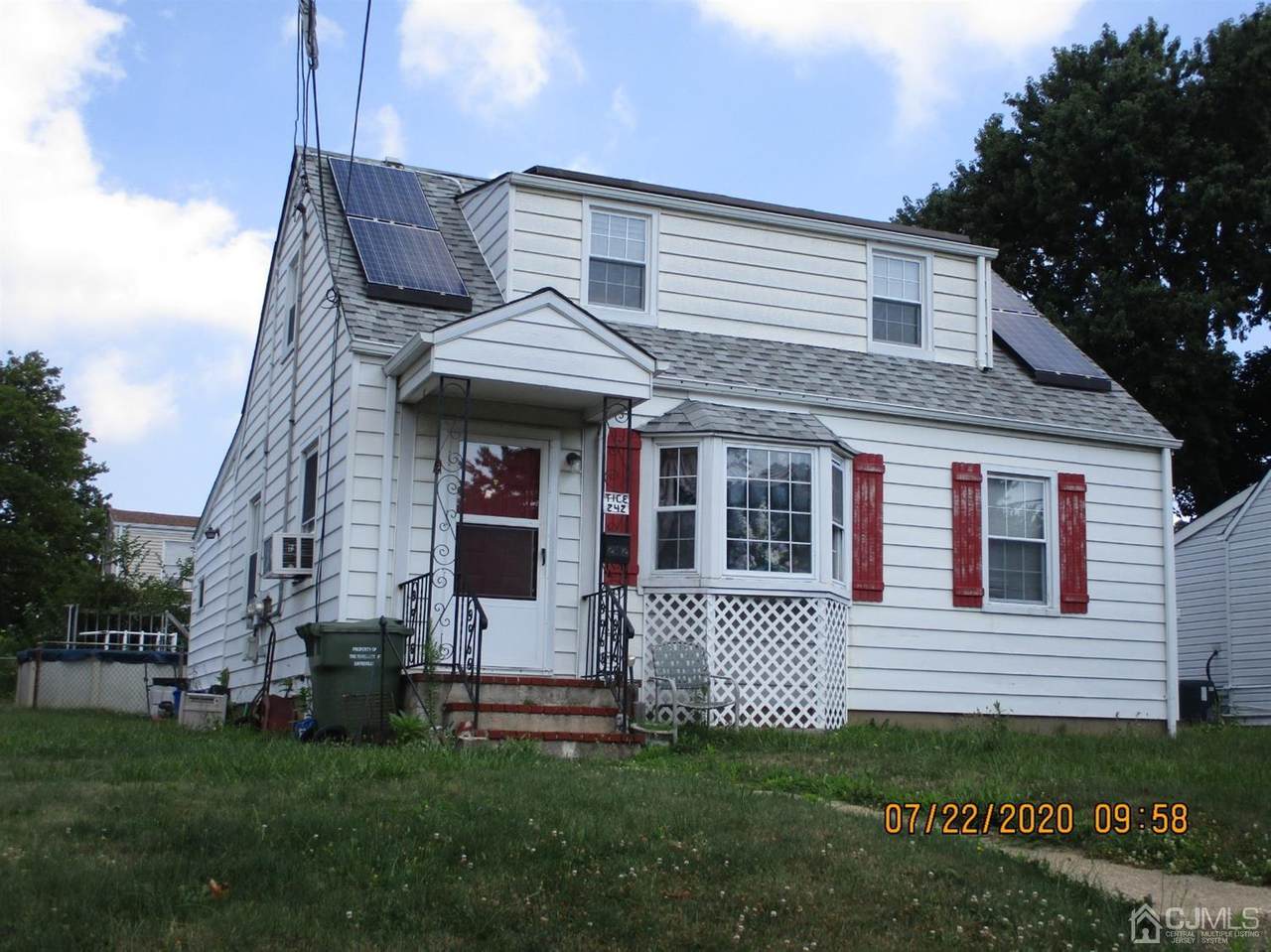 242 10TH Street - Photo 1
