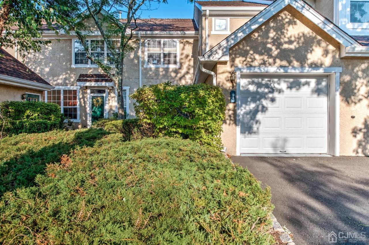 94 Ashford Drive - Photo 1