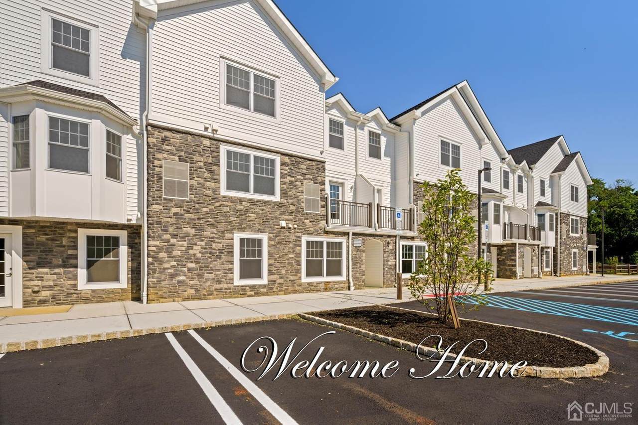 85 Main Street - Photo 1