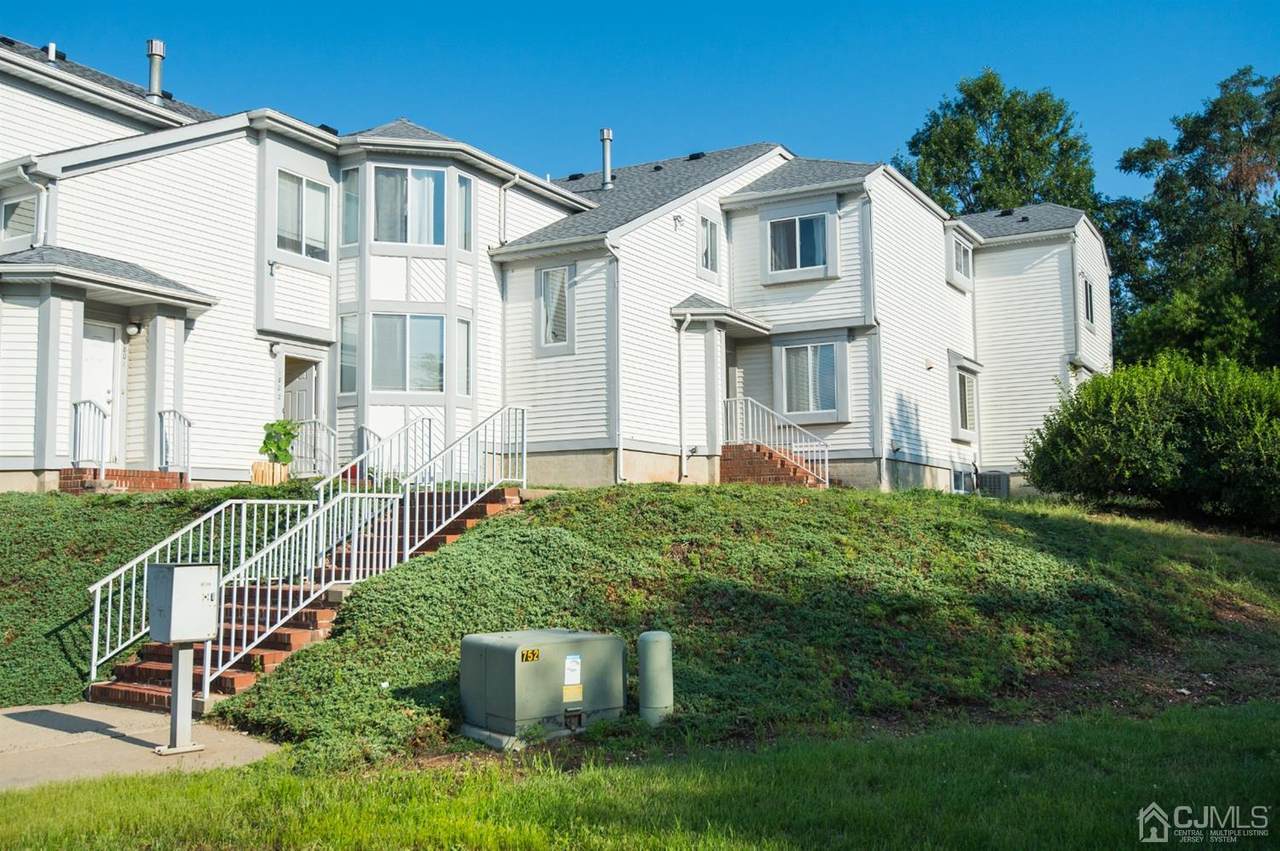 1805 Amanda Court - Photo 1
