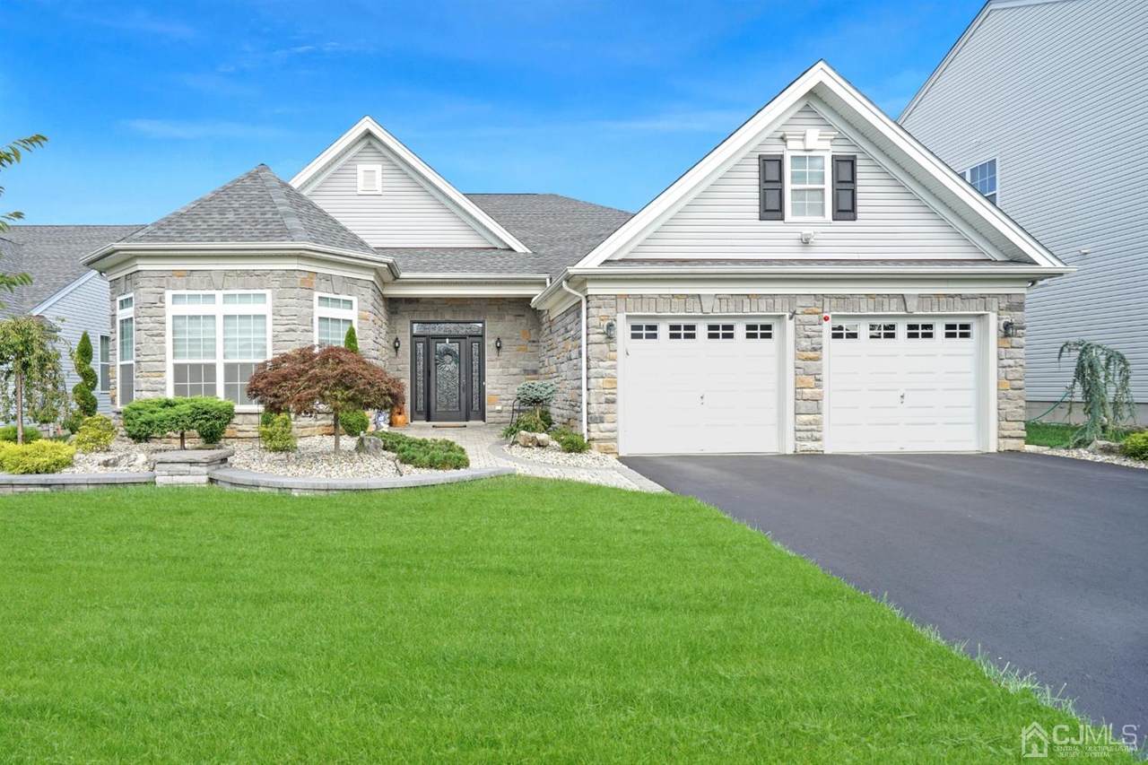 120 Masters Drive - Photo 1