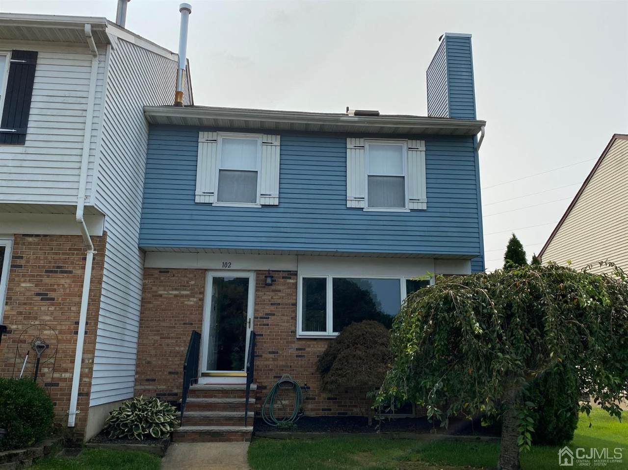 102 Pendleton Place - Photo 1