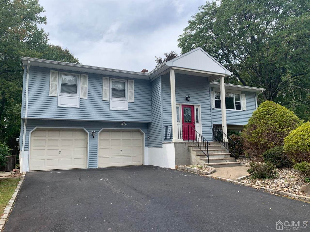 7 Falcon Drive - Photo 1
